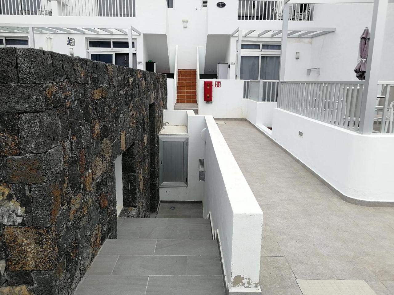 Los Gracioseros Puerto del Carmen  Exteriör bild