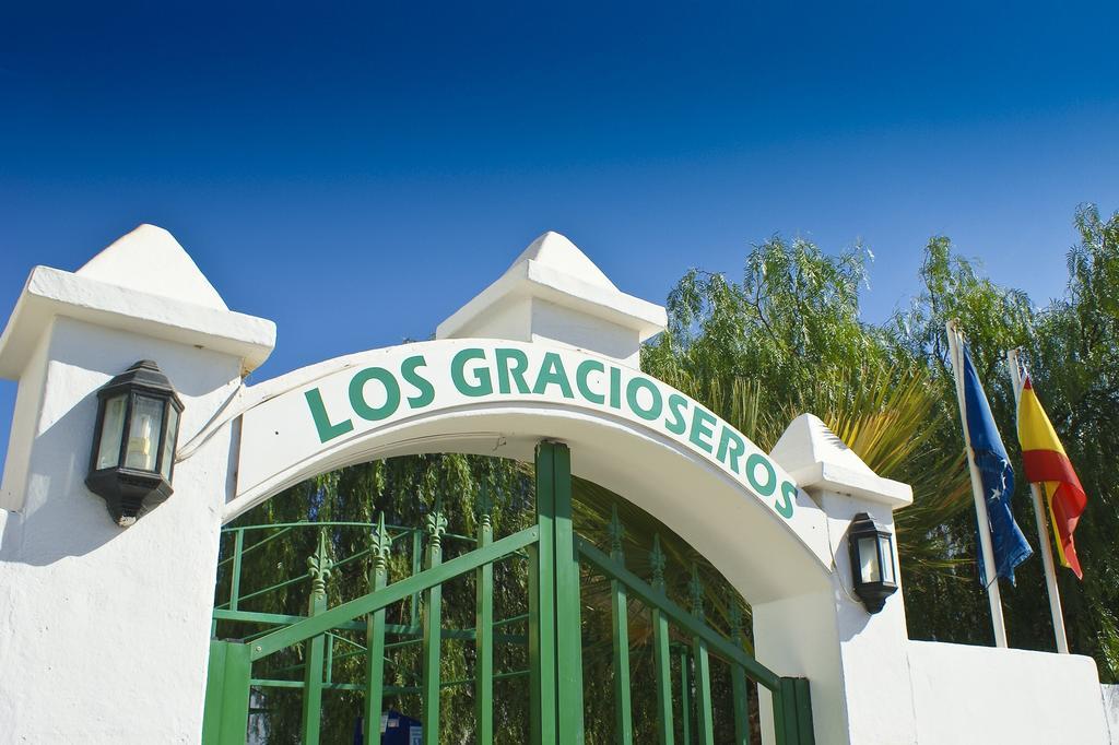 Los Gracioseros Puerto del Carmen  Exteriör bild